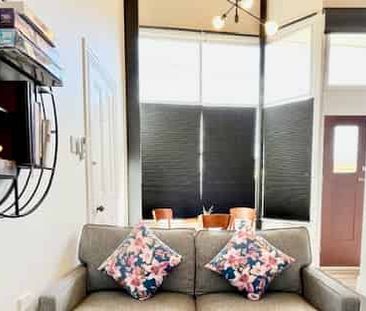 1 Month - Over Christmas! Beautiful Self Contained Studio - Photo 1