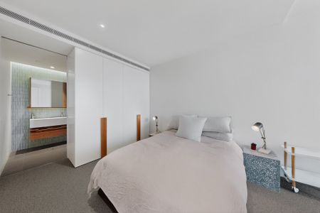 PREMIUM QUALITY APARTMENT - Photo 3