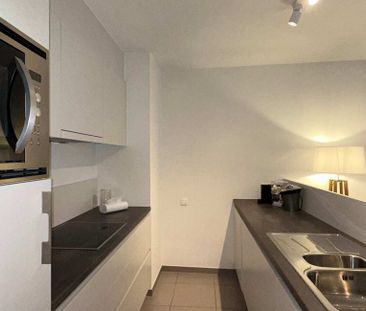 Appartement te huur in Antwerpen voor € 965 met 2 slaapkamers - Photo 5