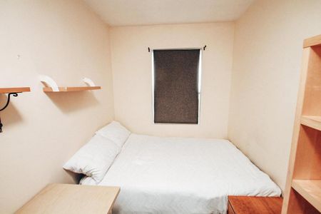 6 bedroom private hall to rent - Photo 2