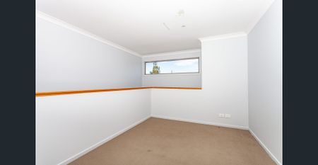 MODERN & STYLISH - Photo 5