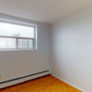 Centretown | 2-Bedroom Apartment | All-Inclusive Rent | April 1 - Photo 2