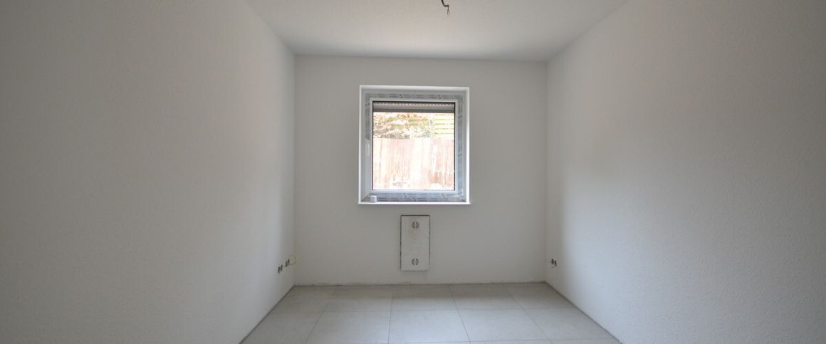 Großzügige, moderne und helle Wohnung in Sandkrug! - Photo 1