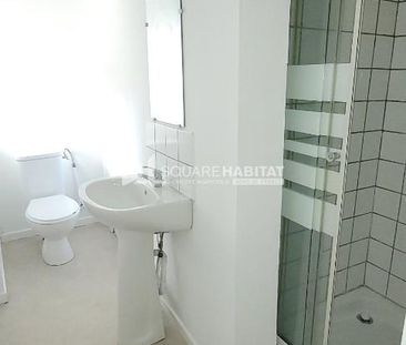 Location Appartement 2 pièces 31m² ST OMER 62500 - Photo 3