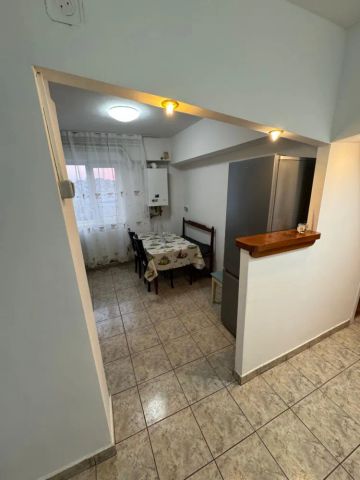 Închiriez apartament 3 camere, renovat, zona Lidl Exercițiu - Fotografie 4