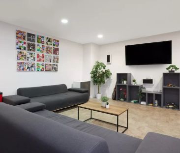 Gold Studio - Photo 2