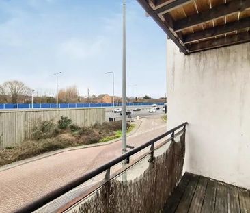 1 Bed Flat, Newham Way, E6 - Photo 3