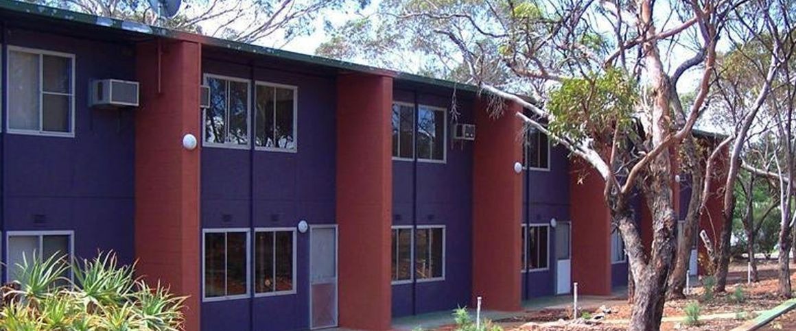 This 2 bedroom, 1 bathroom double story unit is up for lease. - Photo 1