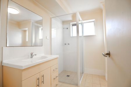 2/4 High St, Waratah NSW 2298 - Apartment For Rent | Domain - Photo 4