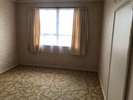 3 Bedroom Home - Photo 3