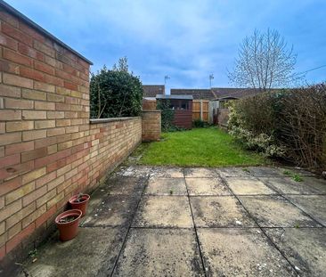 2 bedroom terraced house to rent - Photo 6