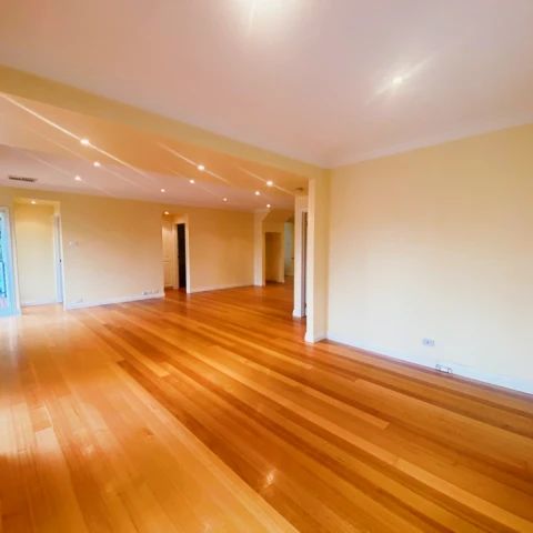 4 Bed, 3 Bath - Photo 1