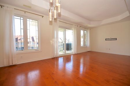 For Lease - 304 Paseo Private Unit# 7, South of Baseline to Knoxdale, Ontario - Photo 5