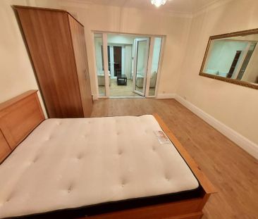 1 bedroom in a house share to rent - Photo 6