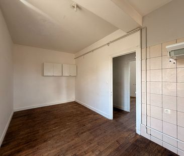 Location Appartement 3 pièces 73m² - Photo 5