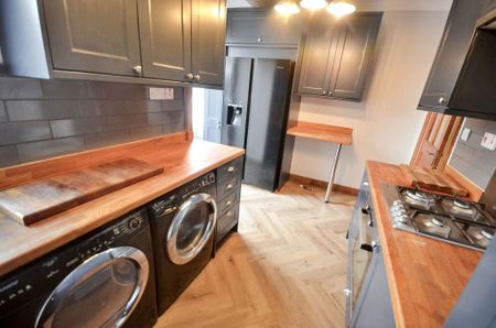 3 bedroom terraced house to rent - Photo 5