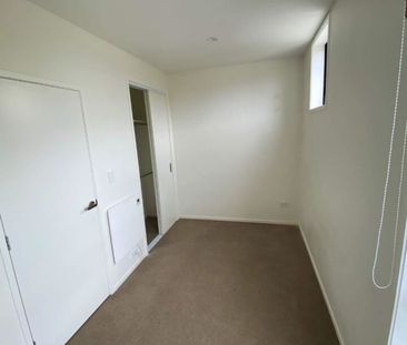 Magical in Manukau - Photo 3