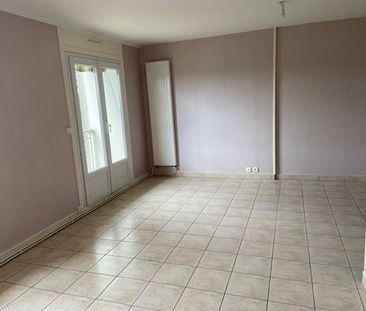 Location Appartement 3 pièces 80m² ANGOULEME 16000 - Photo 3