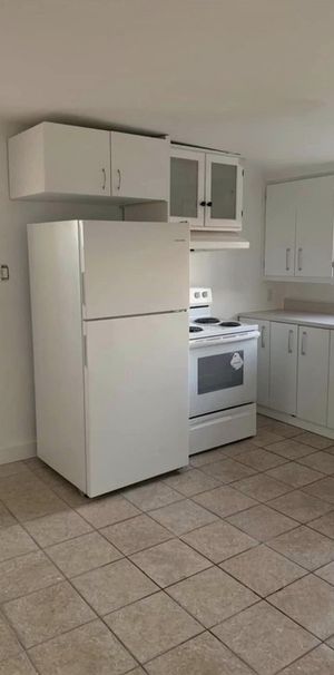 2 Chambres Rénovées à Louer - Photo 1