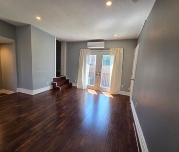 For Lease - 2021 Edinburgh Drive Unit# 2, Burlington, Ontario - Photo 2
