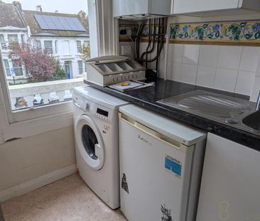 1 bedroom flat to rent - Photo 3