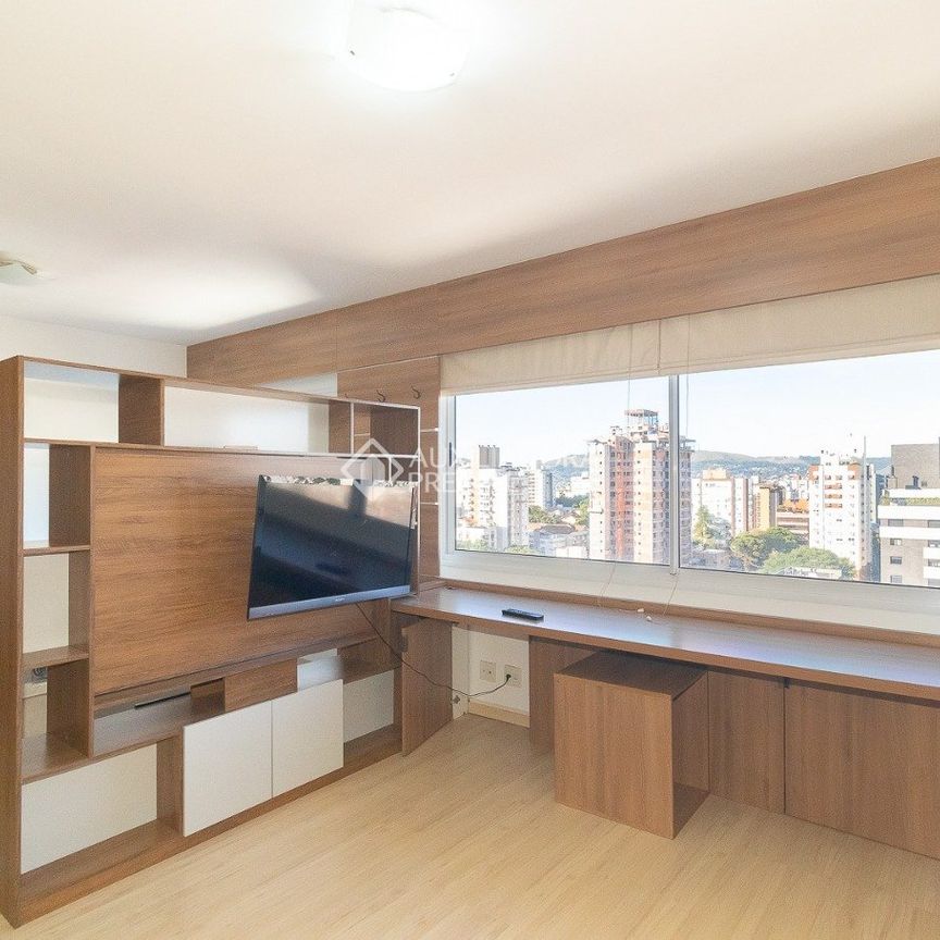 Loft com 1 quarto e 45m² para alugar em Petrópolis, Porto Alegre. - Photo 1