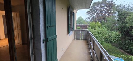 Appartement de 4 pièces au 1er étage - Photo 2