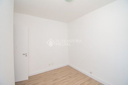 Apartamento com 2 quartos e 74m² para alugar em Boa Vista, Porto Alegre. - Photo 3