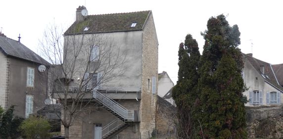 Location Maison 4 pièces 82m² BEAUNE 21200 - Photo 2