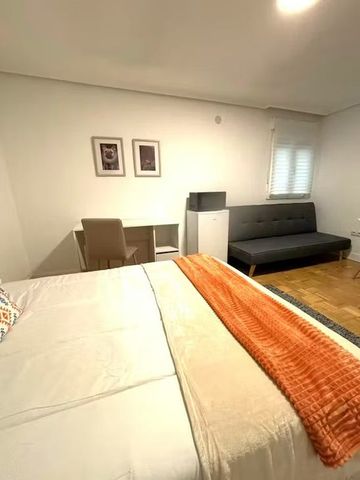 Avenida de Fuenlabrada, Leganés, Community of Madrid 28912 - Photo 3