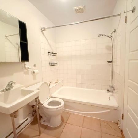 4 1/2 - Montréal (Centre-Sud) - 1 295 $/mois - Photo 4