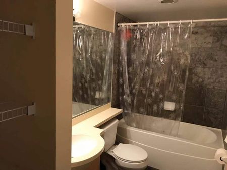 For Lease - 763 Bay Street Unit# 4106, Toronto, Ontario - Photo 5