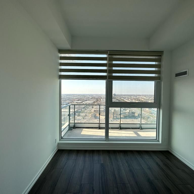 For Lease - 1000 Portage Parkway Unit# 2515, Vaughan, Ontario - Photo 1