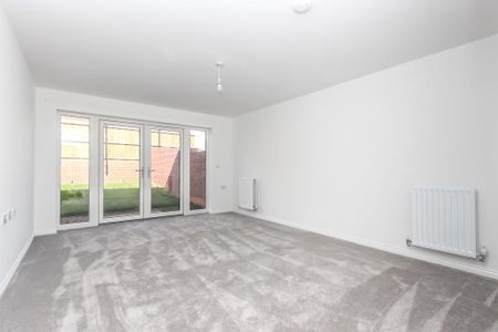 4 bedroom detached house to rent - Photo 3