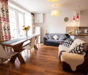 6 bedroom house to rent - Photo 3