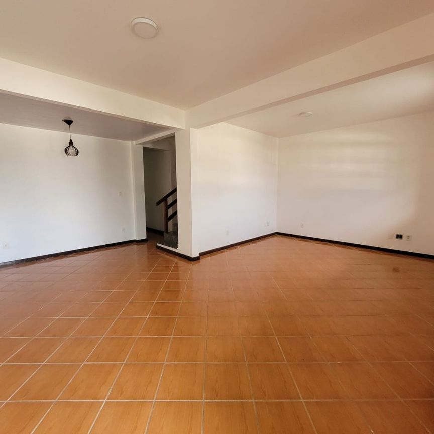 CASA - JD. EUROPA - TERESÓPOLIS - Foto 1