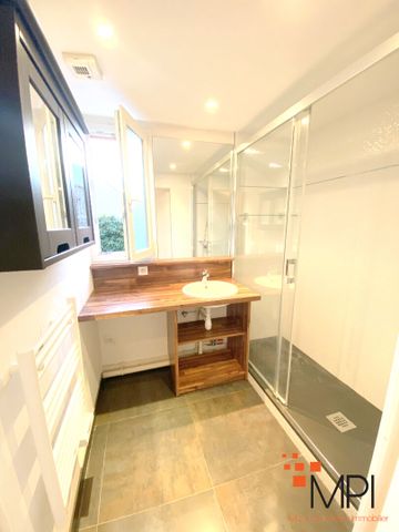 Location Appartement 3 pièces 74m² - Photo 5