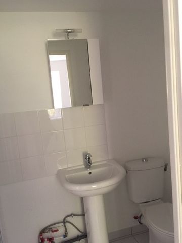 STUDIO – CENTRE VILLE - Photo 3