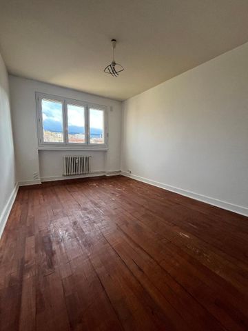 Location Appartement 2 pièces 40m² ST ETIENNE 42100 - Photo 5