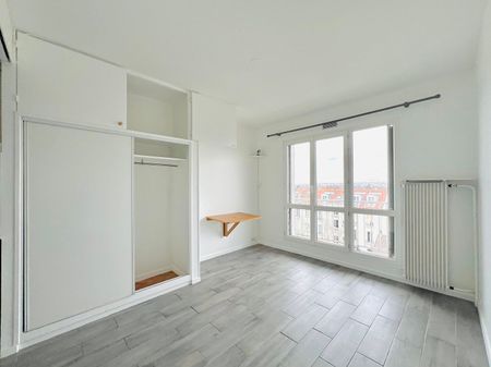 LE BLANC MESNIL - STUDIO AVEC BALCON ET CAVE - 15,65 m2 - Photo 5