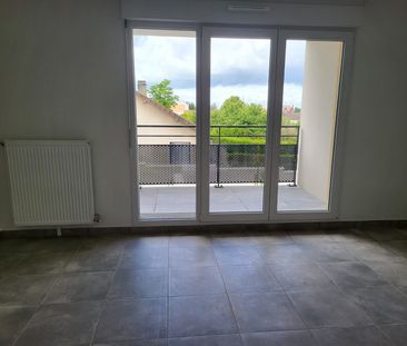 Location Appartement 2 pièces 40m² EPONE 78680 - Photo 5