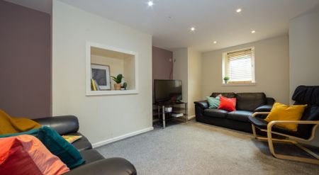 25 Headingley Mount, Headingley, Leeds, LS6 3EL - Photo 2