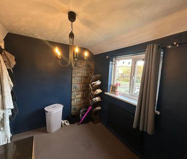 2 bedroom terraced house to rent - Photo 5