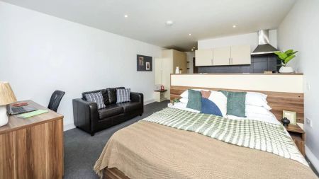 Silver Balcony Studio - Photo 3