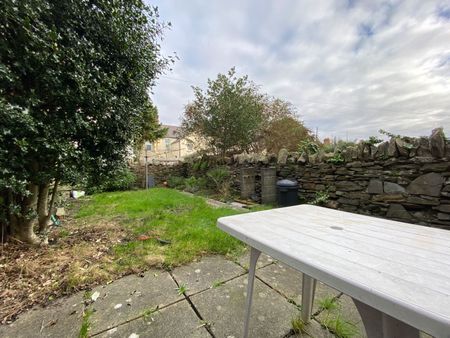 Mackintosh Place, Roath - Photo 4