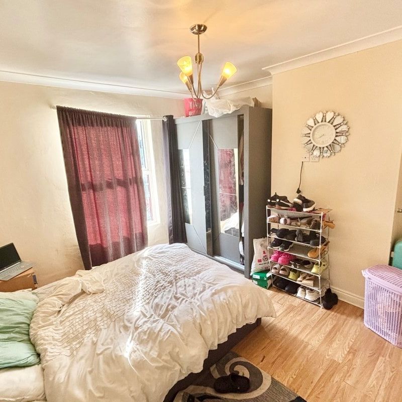 Walford Mount - Photo 1