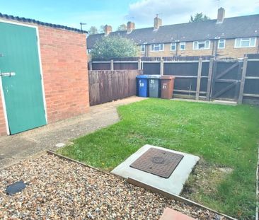 Poplar Close - Photo 1