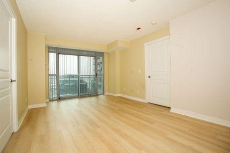 For Lease - 1600 Charles Street Unit# 714, Whitby, Ontario - Photo 2