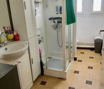 Location Appartement 2 pièces 40m² - Photo 3