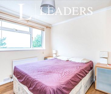 3 bedroom house to rent Kilmiston Drive, Fareham, PO16 - Photo 4